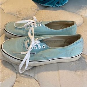 Vans Authentic women’s 9 men’s 7.5